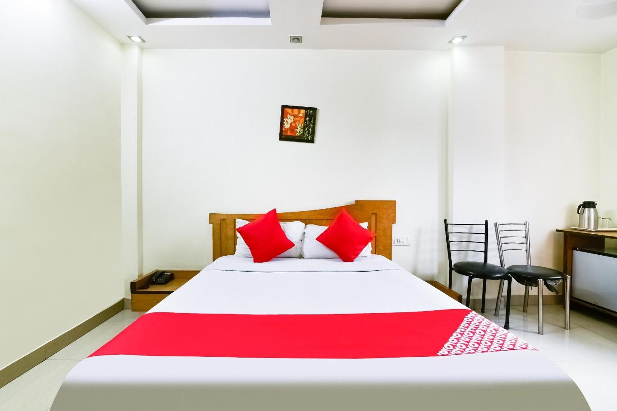 โอโย 61493 โฮเต็ล ออลซีซั่น Hotel จัมเชดปูร์ ภายนอก รูปภาพ